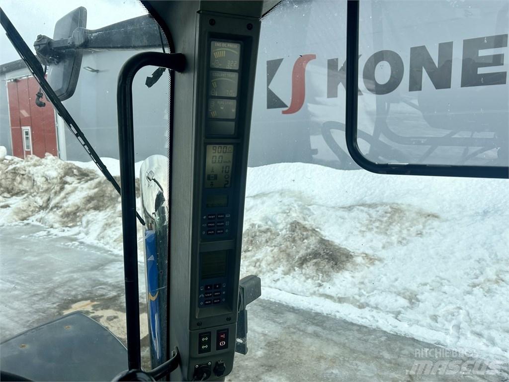New Holland TG285 トラクター