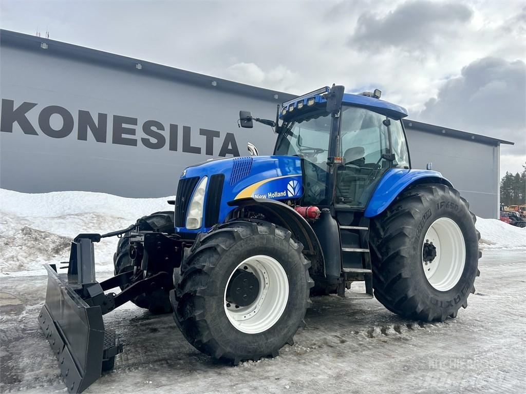 New Holland TG285 トラクター