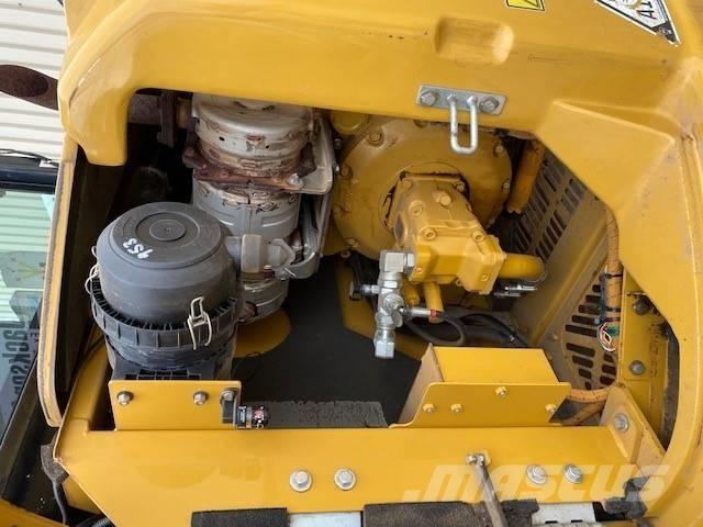 CAT 308 E 2 CR 大型油圧ショベル12t以上（パワーショベル・ユンボ）