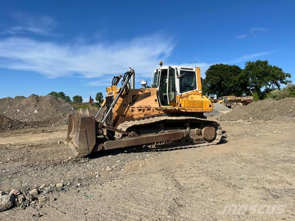Liebherr PR 734 ブルドーザー