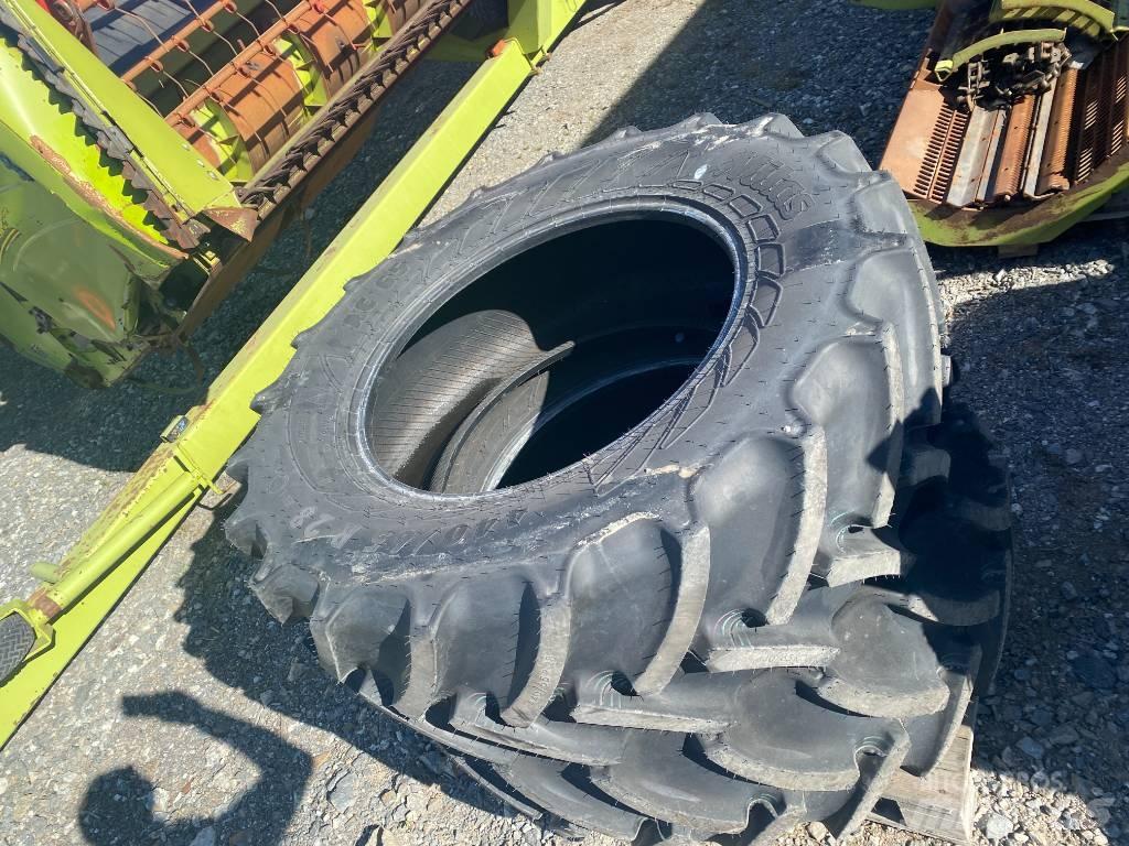 Mitas 440/65 R 28 タイヤ、ホイル、リム