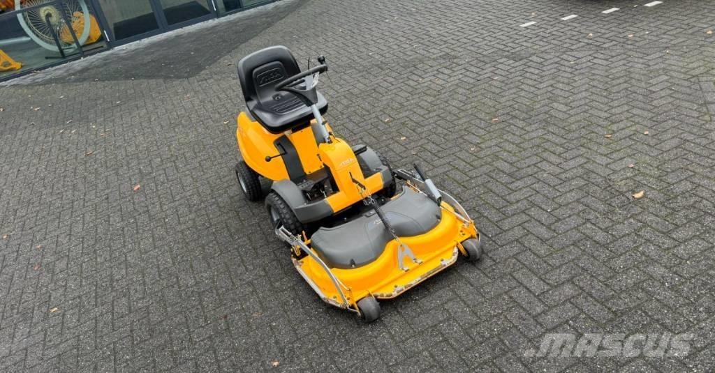 Stiga Villa 乗用・自走モア/芝刈り機