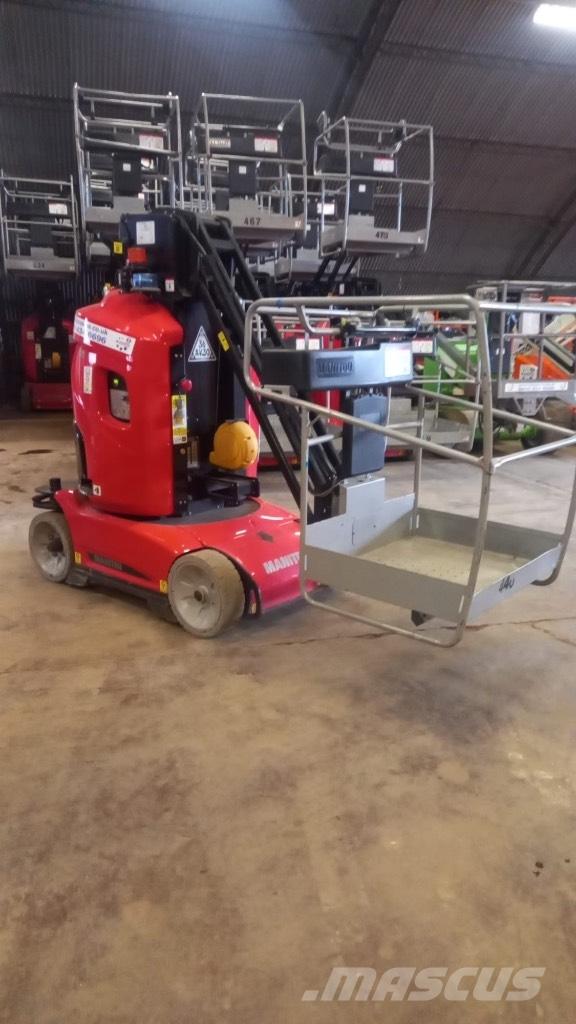 Manitou 100 VJR 垂直昇降型リフト