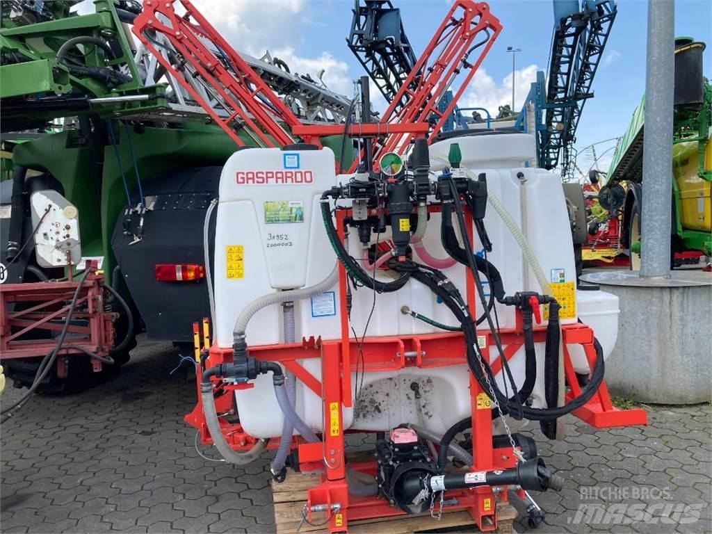 Maschio Teko 1000 牽引型スプレイヤー