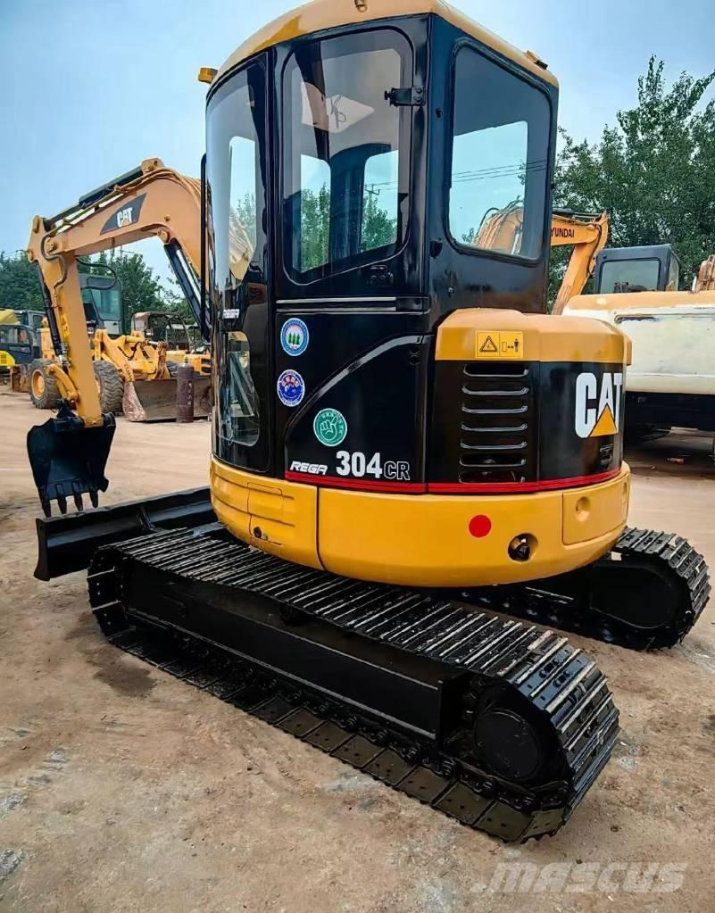 CAT 304 C CR ミニ油圧ショベル 7t以下（ミニユンボ・ミニディガー）