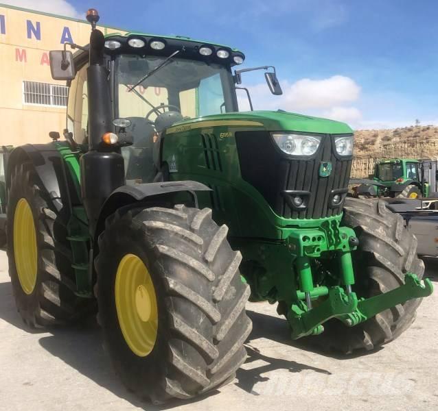 John Deere 6195 R トラクター