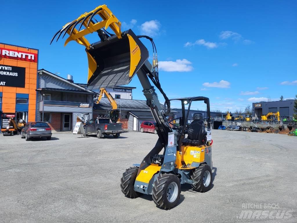 GiANT G 1200 多目的ローダー