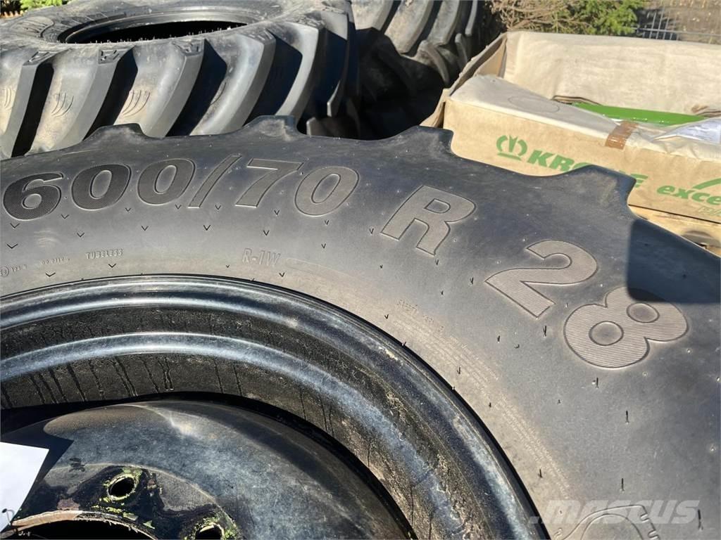 Mitas 600/70R30 タイヤ、ホイル、リム