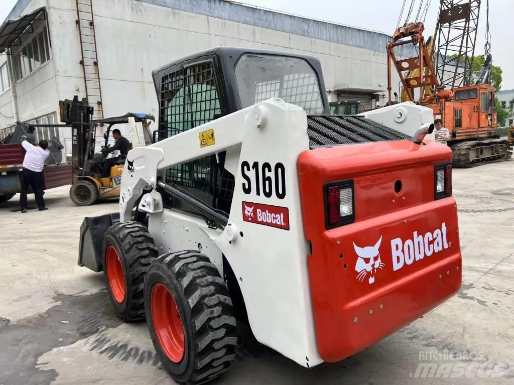 Bobcat S 160 スキッドステアローダー