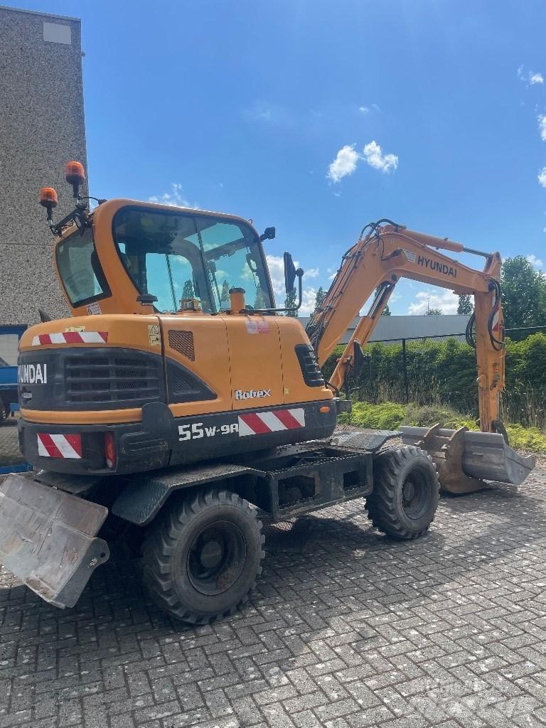 Hyundai 55w9a ホイール式油圧ショベル（パワーショベル・ユンボ・バックホー）