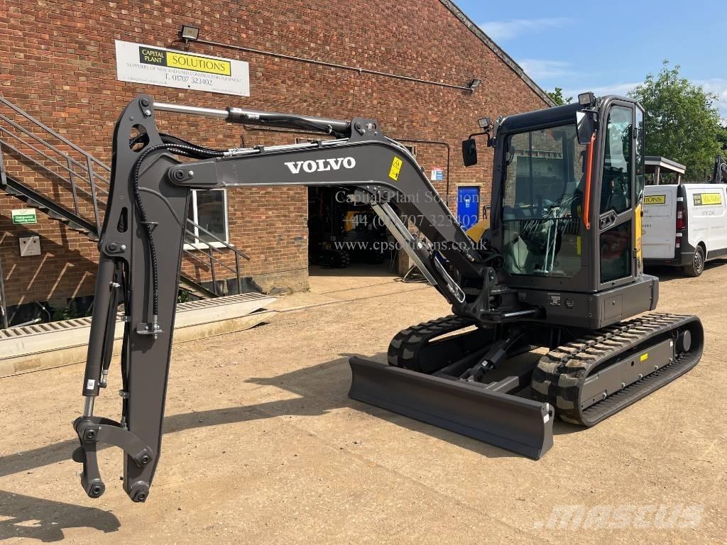 Volvo ECR 50 F ミニ油圧ショベル 7t以下（ミニユンボ・ミニディガー）