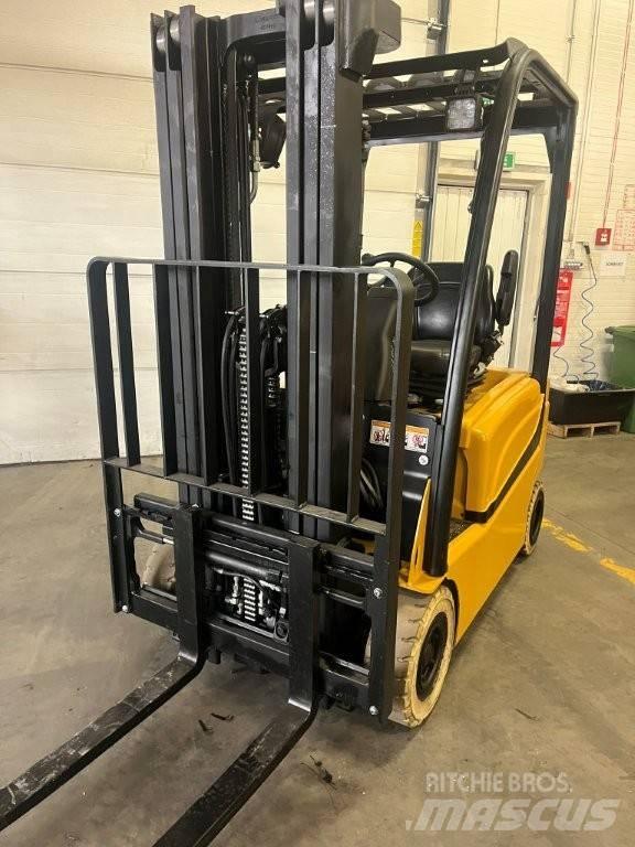 Yale ERP 16 VF バッテリーフォークリフト