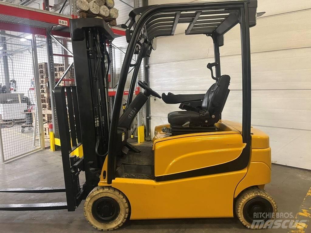Yale ERP 16 VF バッテリーフォークリフト