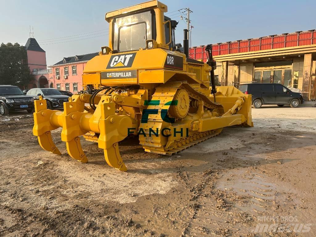 CAT D 8 R ブルドーザー