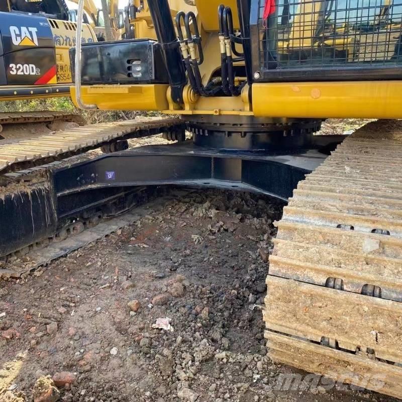 CAT 320 D 大型油圧ショベル12t以上（パワーショベル・ユンボ）