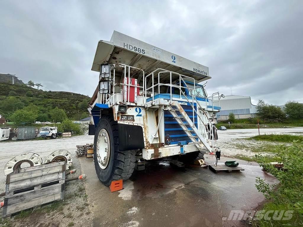 Komatsu HD985 サイト　ダンプ