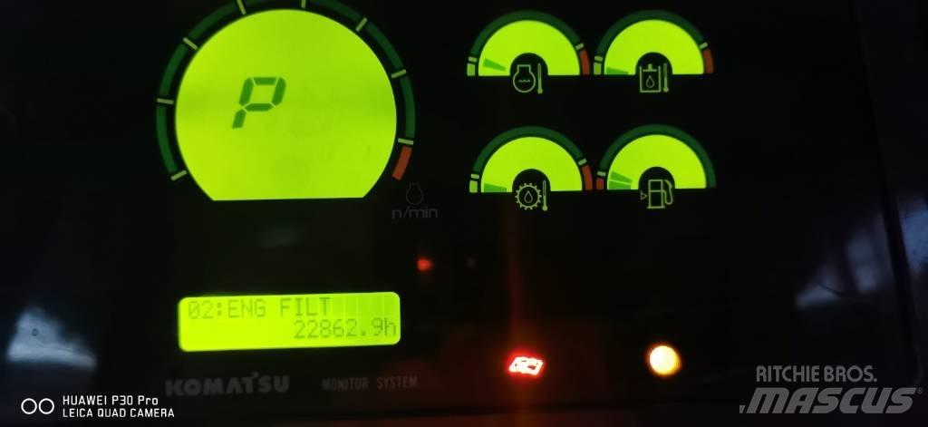 Komatsu DX 65 ブルドーザー