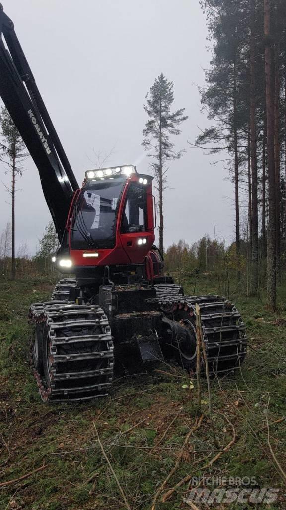 Komatsu 931 XC ハーベスター