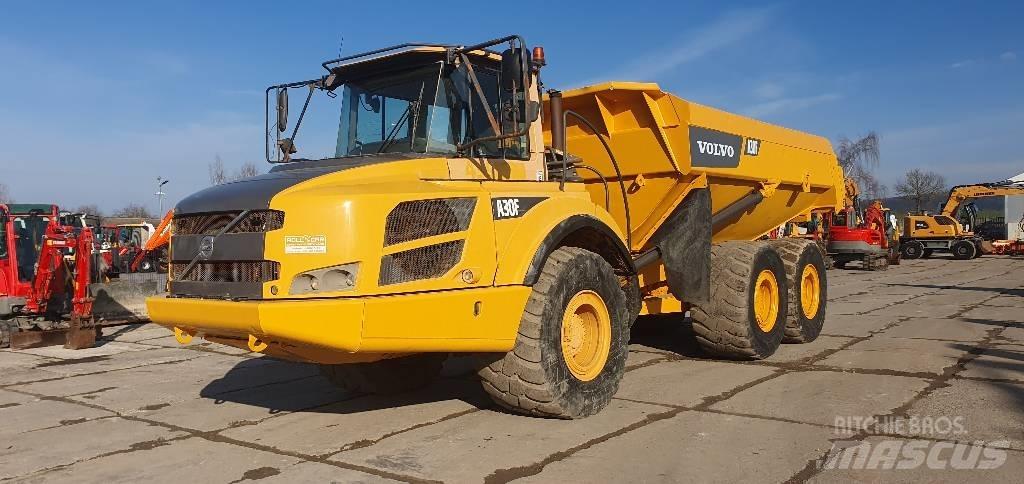 Volvo A 30 F アーティキュレート式ダンプトラック