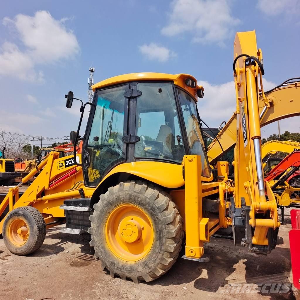JCB 3 CX バックホーローダー