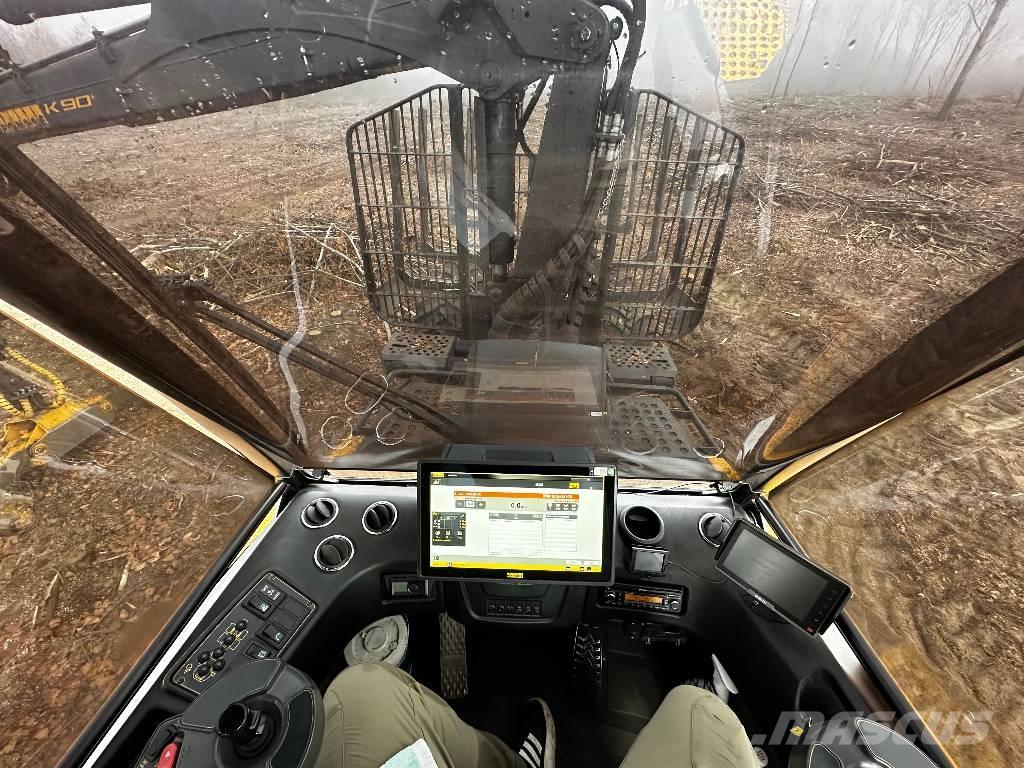 Ponsse Bison フォワーダー