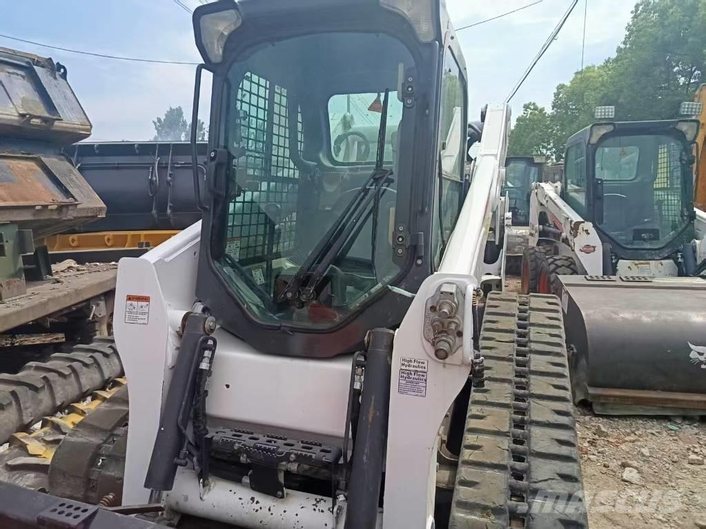 Bobcat T 770 スキッドステアローダー