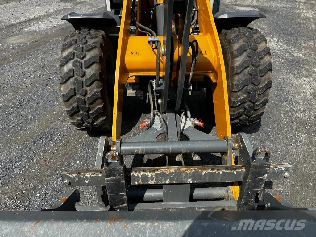 Liebherr 504 Compact ホイールローダー・タイヤショベル