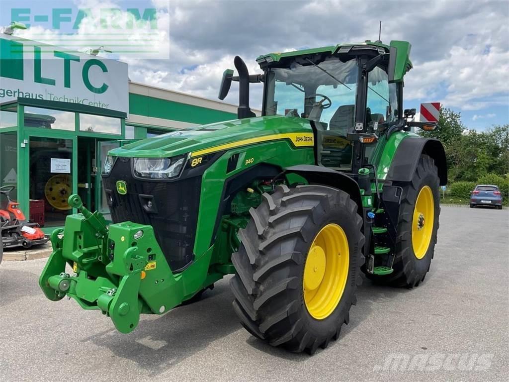 John Deere 8R340 トラクター