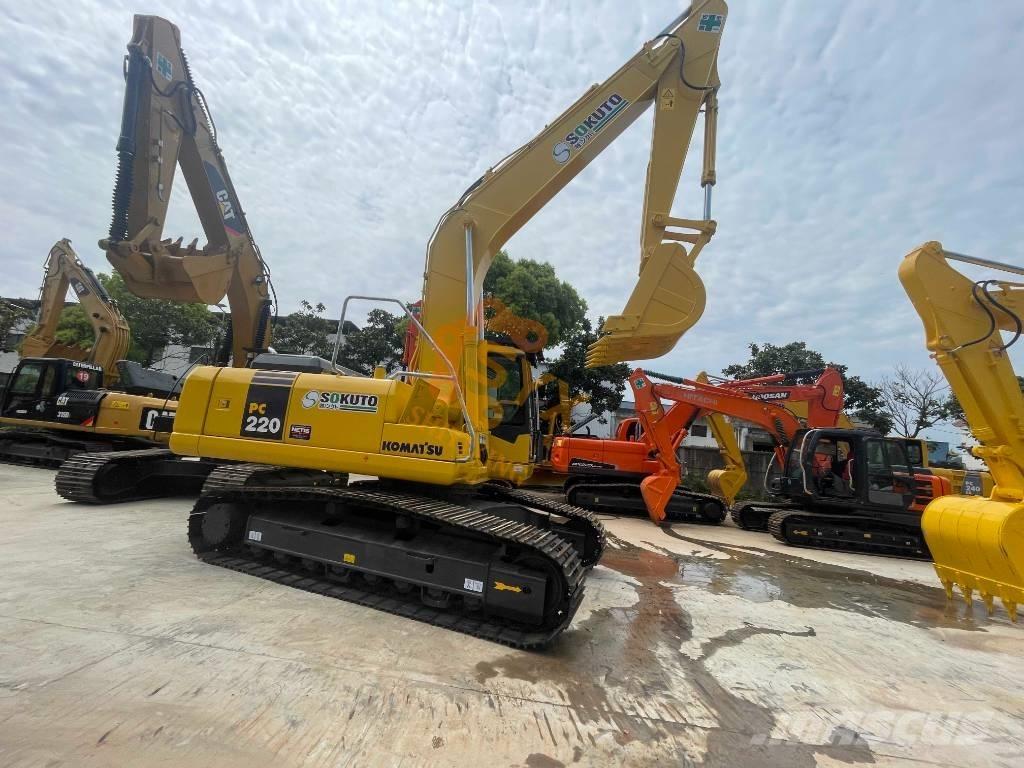 Komatsu PC 220-7 大型油圧ショベル12t以上（パワーショベル・ユンボ）