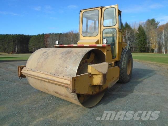 Dynapac CA 25 D 振動ローラ