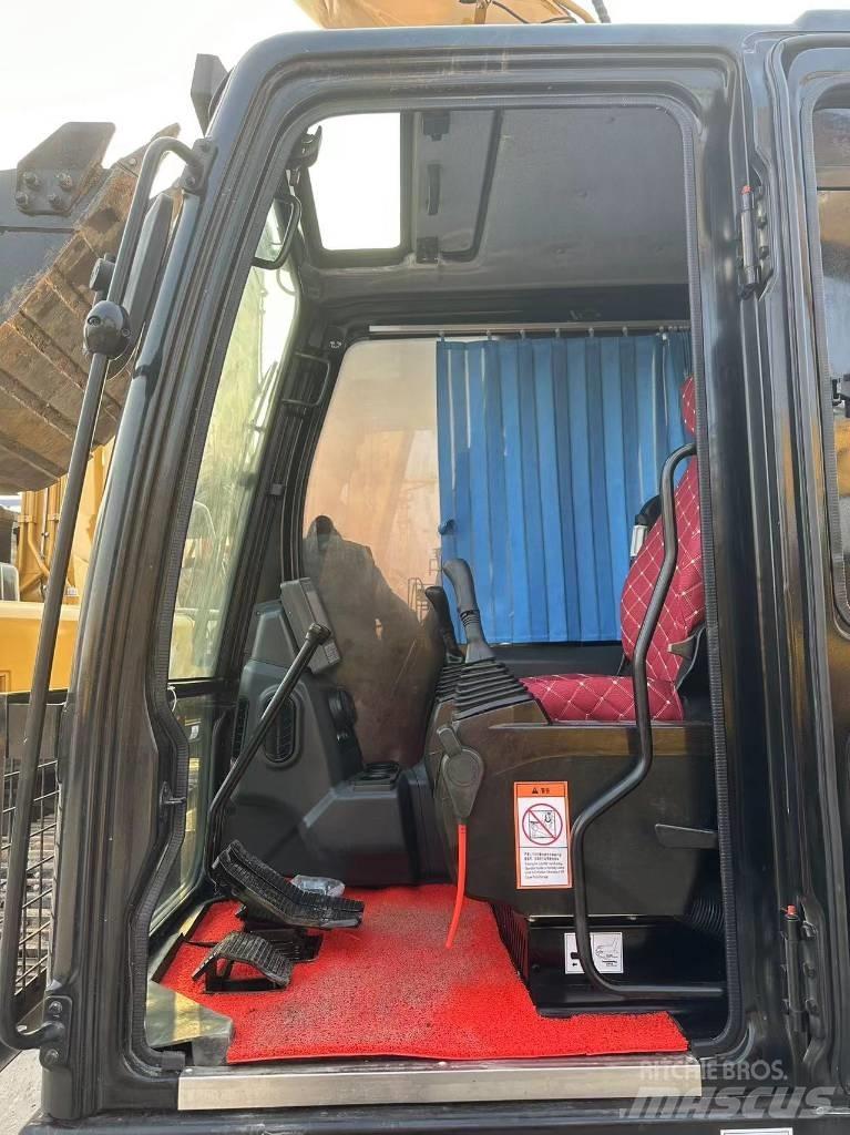 Sany SY 135 C Pro 大型油圧ショベル12t以上（パワーショベル・ユンボ）