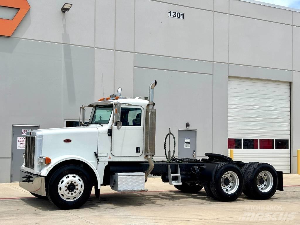 Peterbilt 378 中古トラクターヘッド | トレーラーヘッド