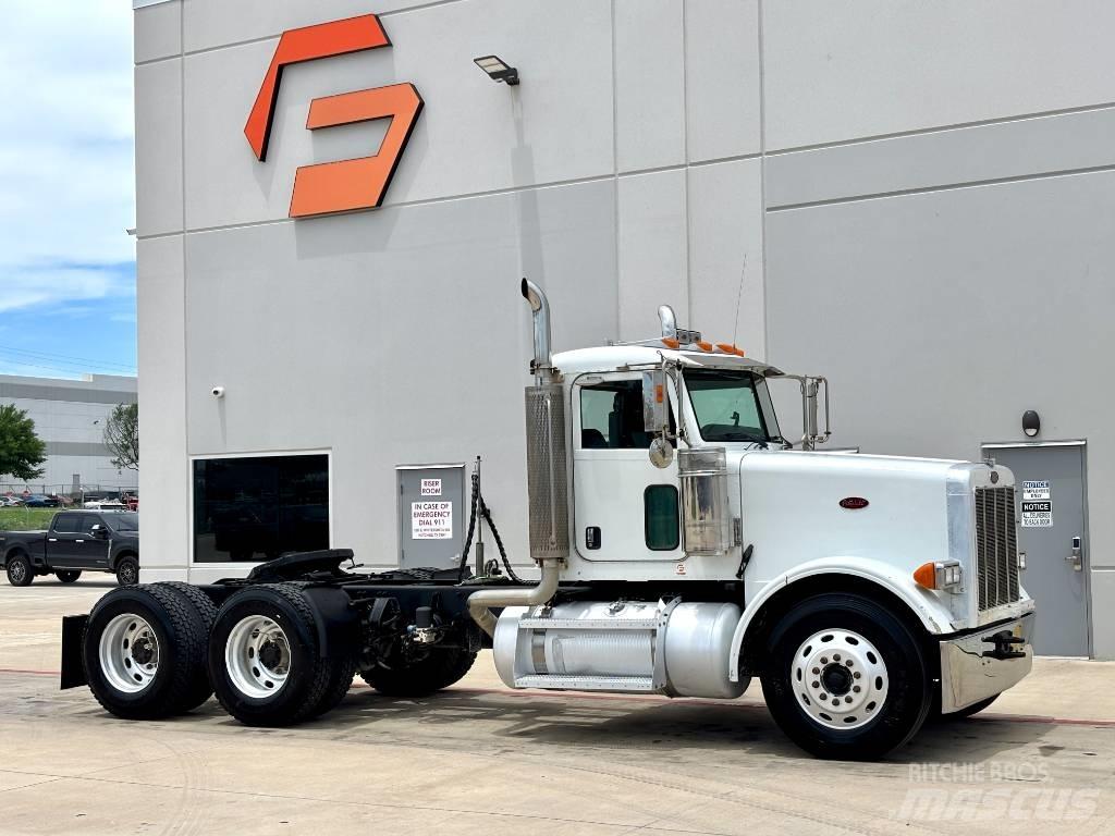 Peterbilt 378 中古トラクターヘッド | トレーラーヘッド