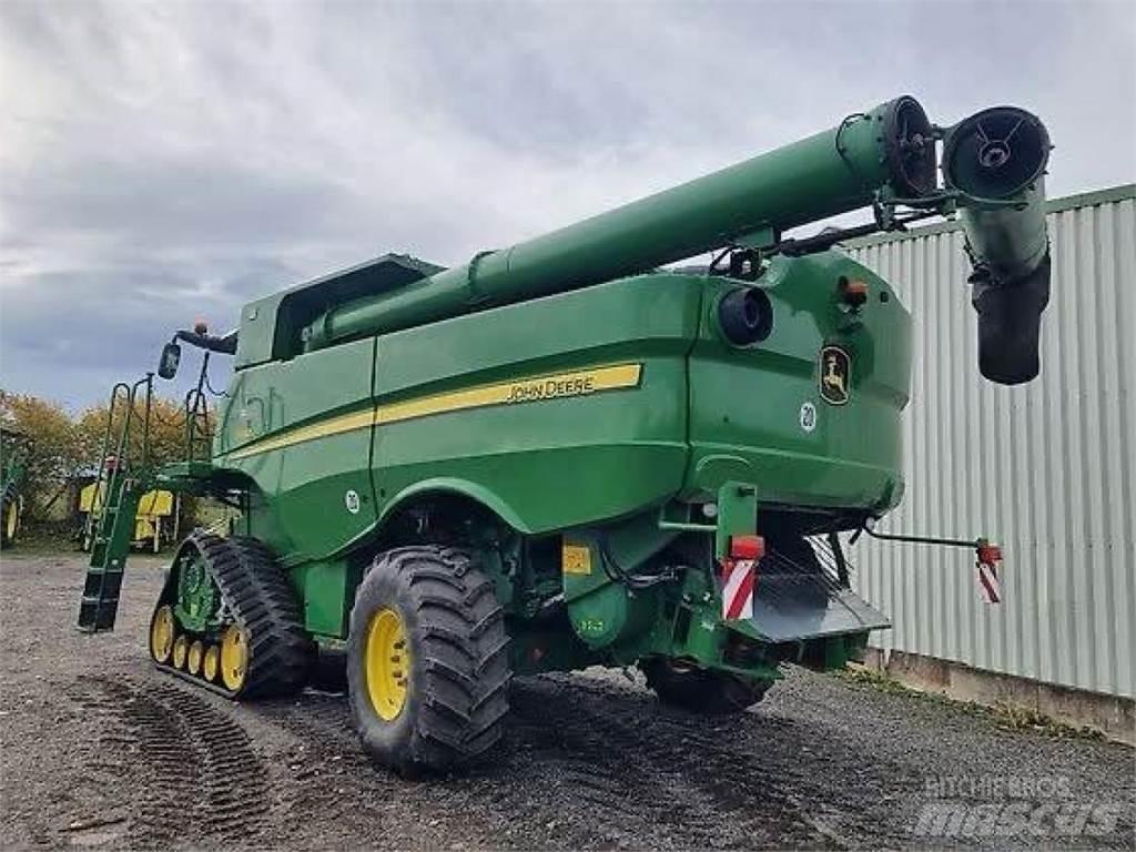 John Deere S 685 i コンバイン