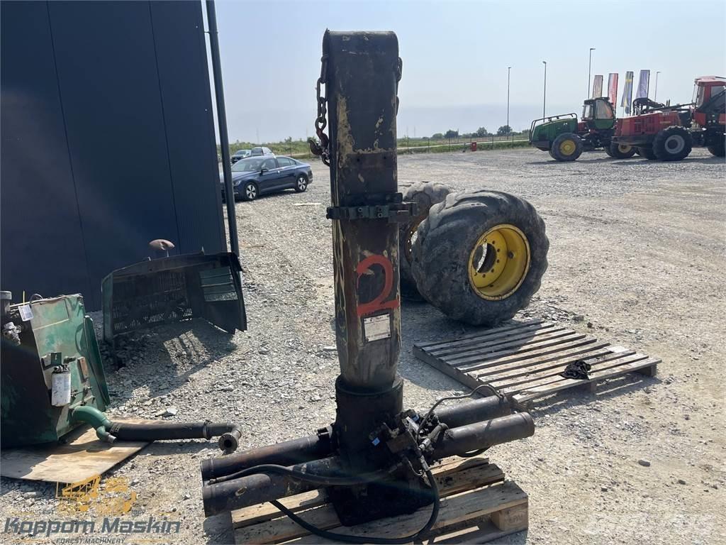 TJ LOGLIFT F71 フォワーダクレーン