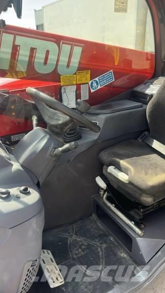 Manitou MT 625 テレスコーピックハンドラー
