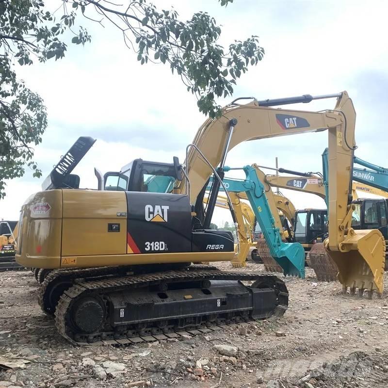CAT 318 D 大型油圧ショベル12t以上（パワーショベル・ユンボ）