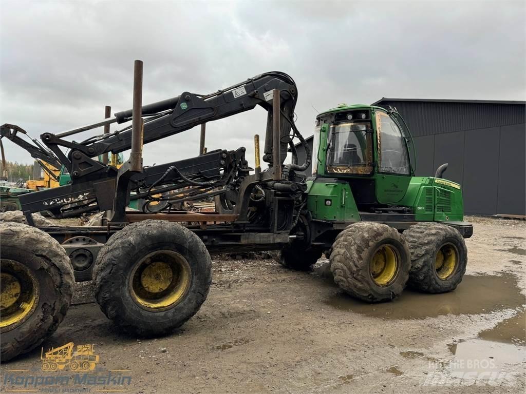 John Deere 1510E フォワーダー
