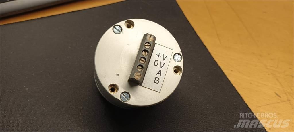 Rottne 046-E0226 電子機器