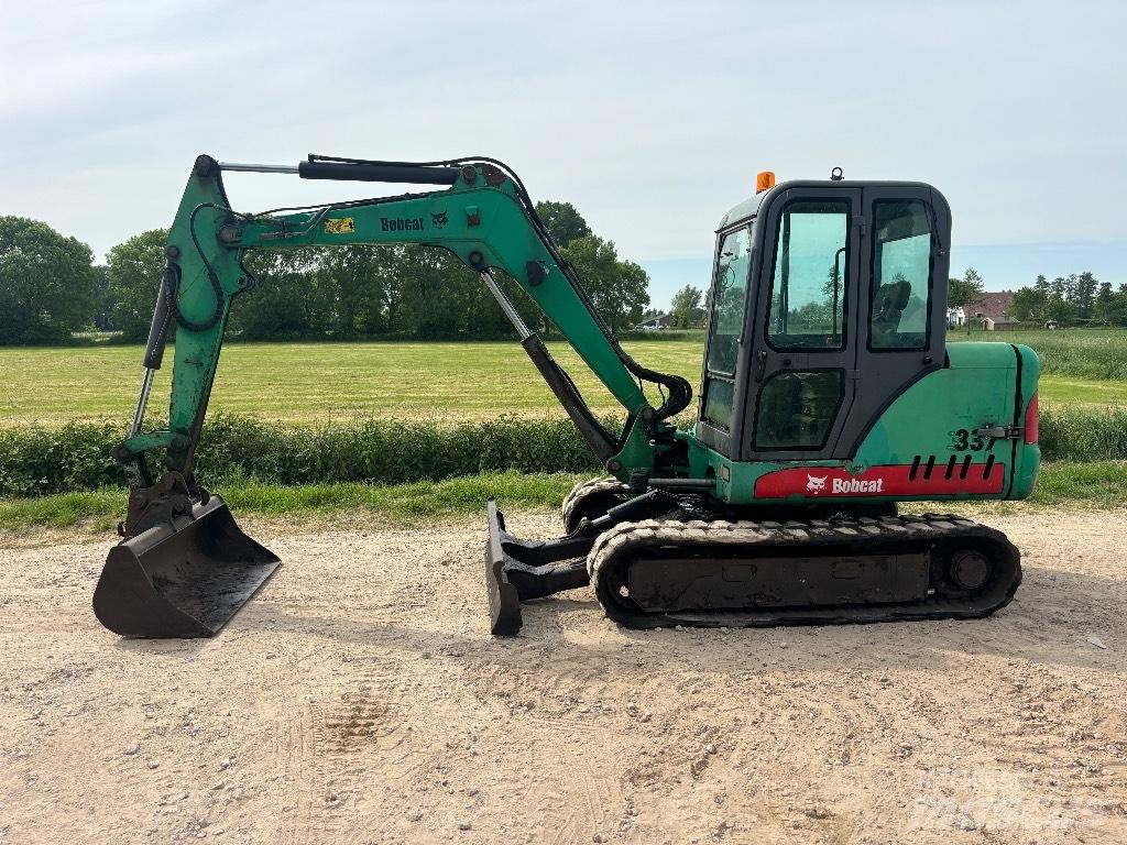 Bobcat 337 D ミニ油圧ショベル 7t以下（ミニユンボ・ミニディガー）