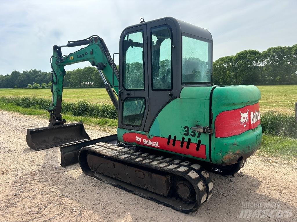 Bobcat 337 D ミニ油圧ショベル 7t以下（ミニユンボ・ミニディガー）