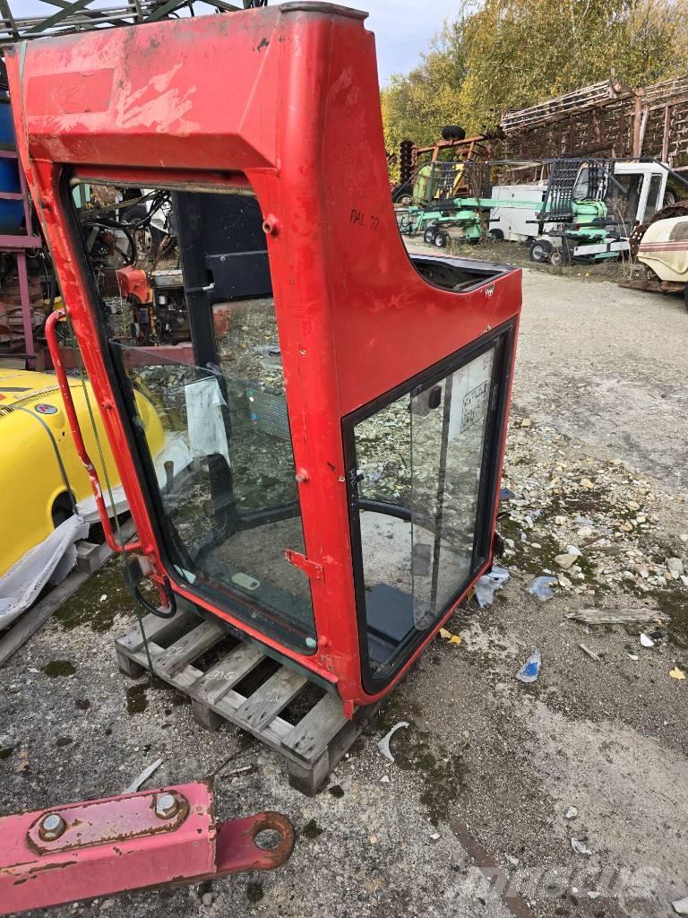 Yanmar Vio 25 Cabine キャビン及び内装