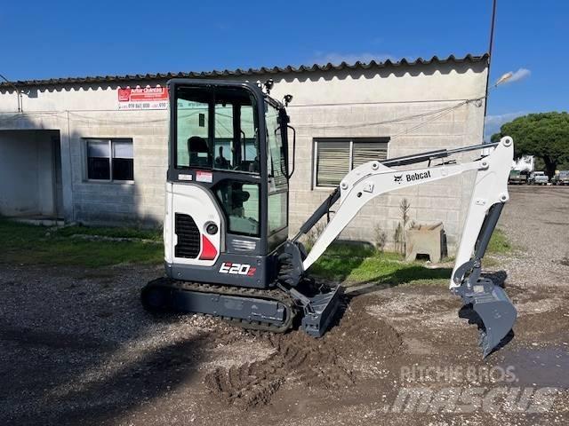 Bobcat E 20 Z ミニ油圧ショベル 7t以下（ミニユンボ・ミニディガー）