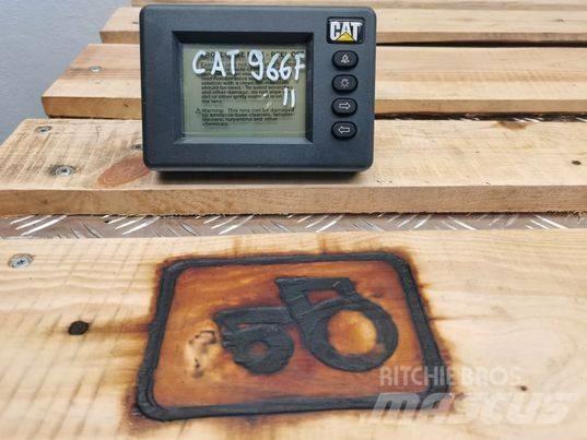 CAT 720 meter 電子機器