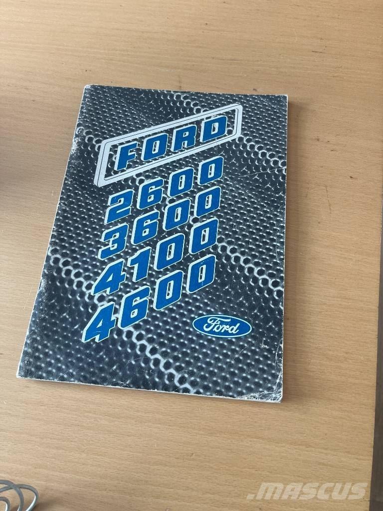 Ford 4100 トラクター