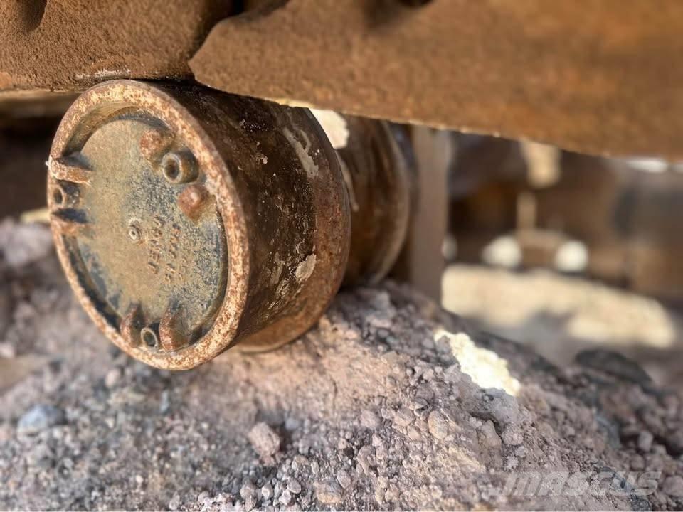 CAT 375 B 大型油圧ショベル12t以上（パワーショベル・ユンボ）