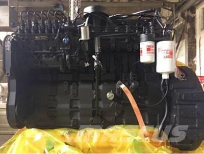 Cummins 6CTA8.3-C180 エンジン