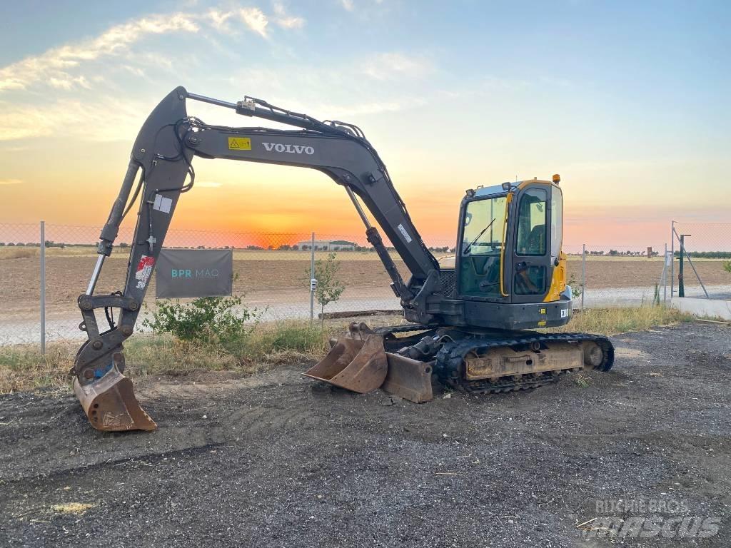 Volvo ECR 88 D 中型油圧ショベル 7ｔ-12ｔ（ユンボ・パワーショベル・バックホー）