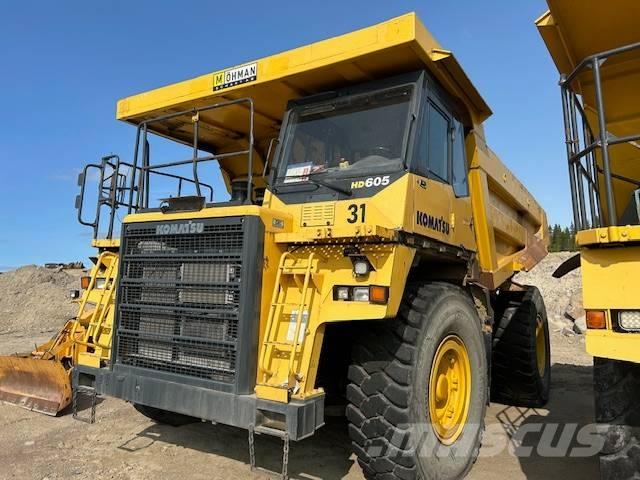Komatsu 605-7 リジットフレーム式ダンプトラック