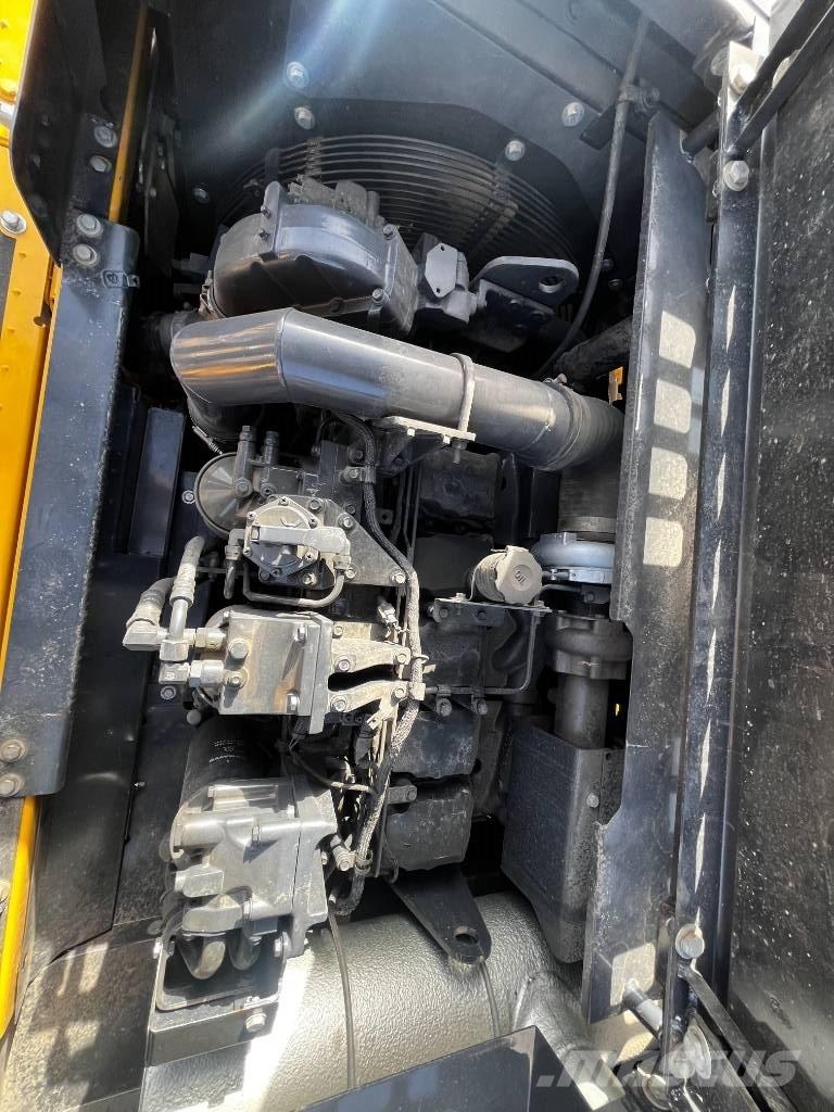 Komatsu PC 450-8 大型油圧ショベル12t以上（パワーショベル・ユンボ）